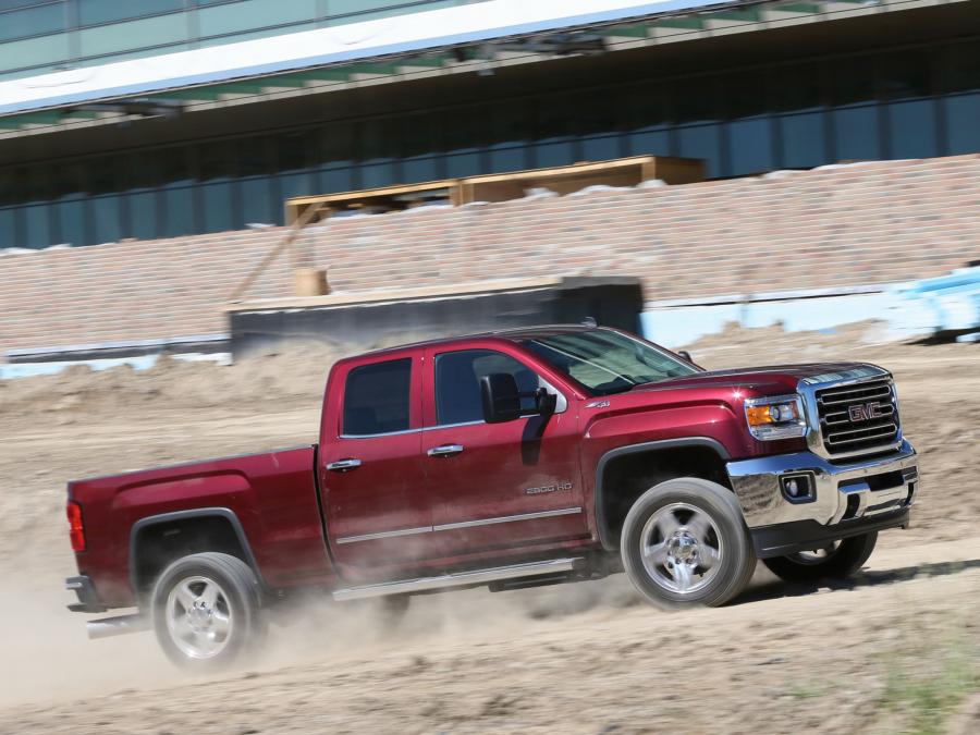  GMC Sierra 2500 HD SLT Double Cab 2015 года  (фото 3 из 14)
